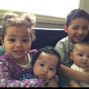 Meet your Posher, Luz irene